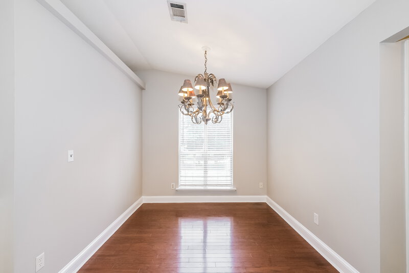 1,760/Mo, 831 Jefferson Dr SW Conyers, GA 30094 Dining Room View