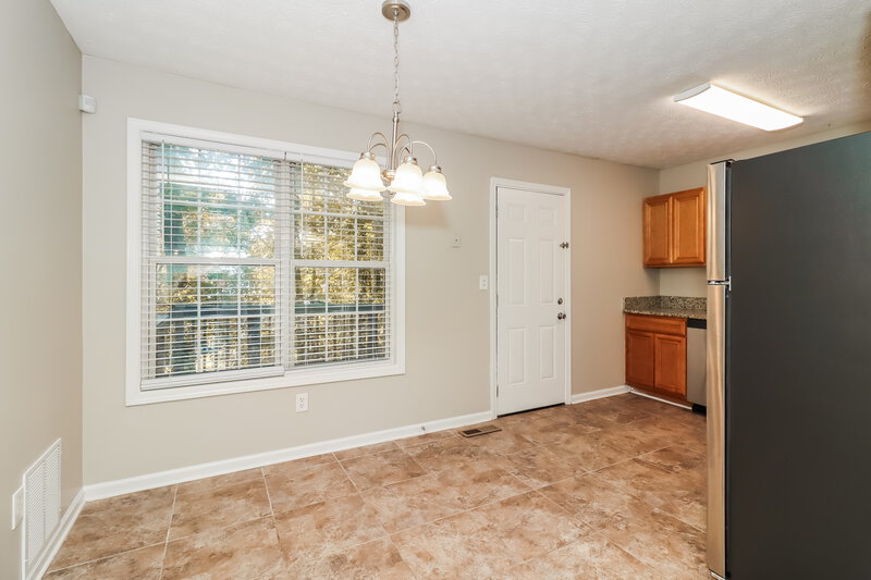 2,095/Mo, 4927 Lighthouse Pt NW Acworth, GA 30101 Dining Room View