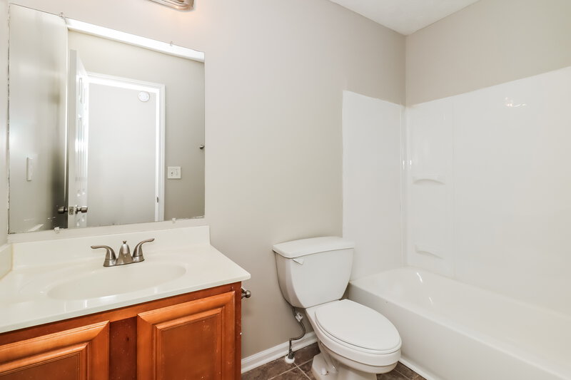 2,095/Mo, 4927 Lighthouse Pt NW Acworth, GA 30101 Bathroom View