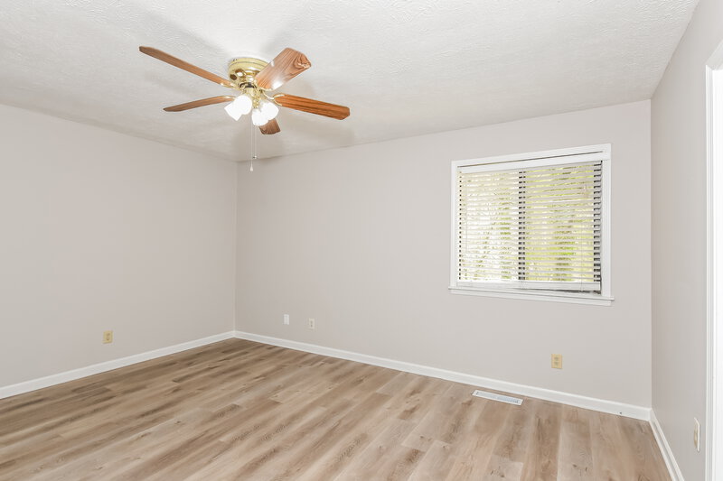 2,100/Mo, 1174 Ridgeside Dr NW Acworth, GA 30102 Main Bedroom View