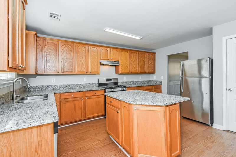 2,085/Mo, 147 Hidden Lake Circle Canton, GA 30114 Kitchen View 2