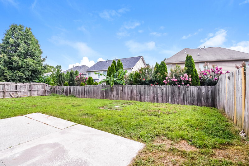 2,085/Mo, 147 Hidden Lake Circle Canton, GA 30114 Rear View