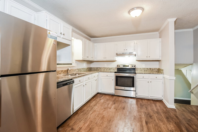 1,700/Mo, 4710 Spring Gate Dr SW Powder Springs, GA 30127 Kitchen View