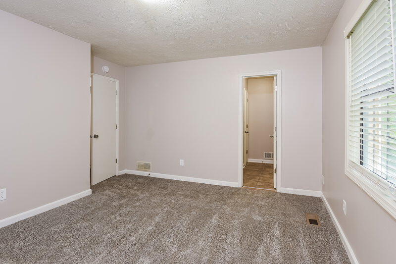 1,700/Mo, 4710 Spring Gate Dr SW Powder Springs, GA 30127 Main Bedroom View 2