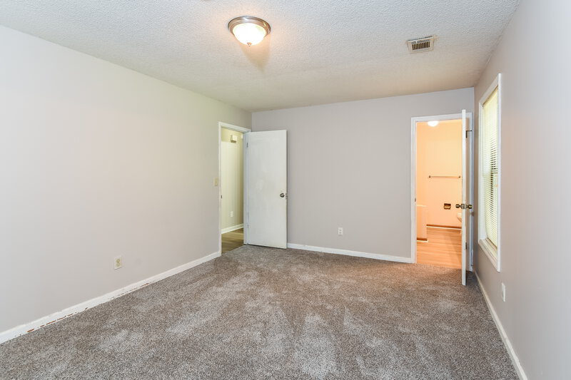 1,830/Mo, 5380 Springbrook Dr SW Powder Springs, GA 30127 Main Bedroom View