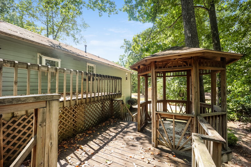 1,510/Mo, 592 Water Way Trail Powder Springs, GA 30127 Deck View