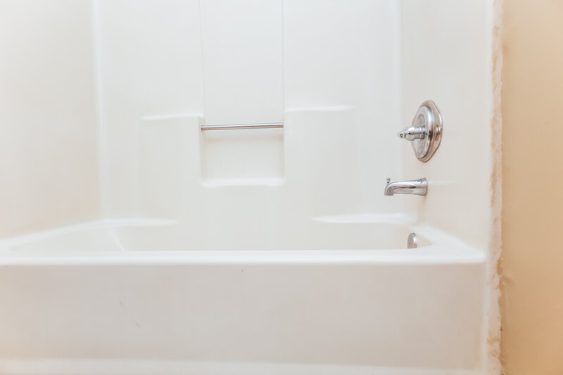 1,955/Mo, 3175 Pinto Dr Powder Springs, GA 30127 Bathroom View 2