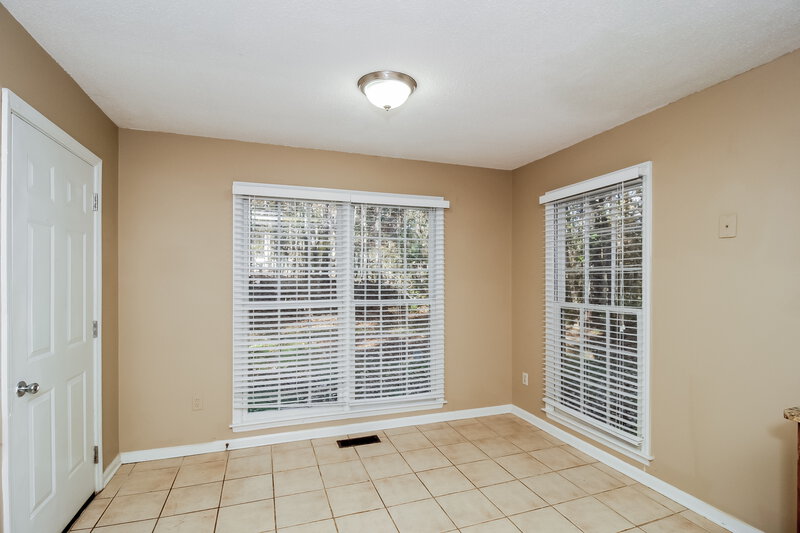 1,620/Mo, 5357 Muirwood Pl SW Powder Springs, GA 30127 Dining Room View