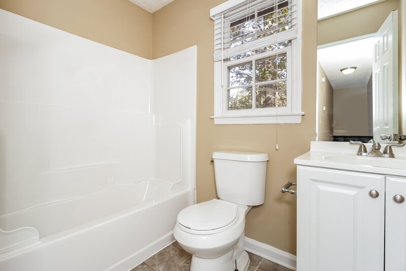 1,620/Mo, 5357 Muirwood Pl SW Powder Springs, GA 30127 Bathroom View