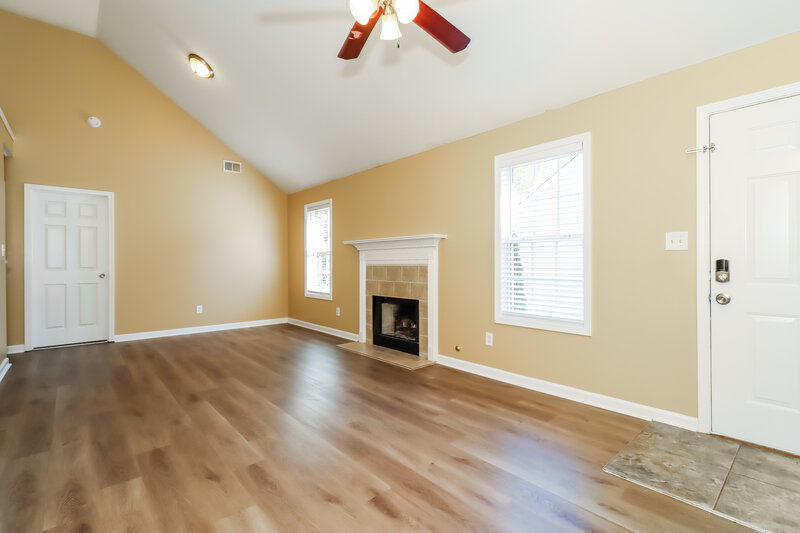 1,500/Mo, 1072 Abington Ct Douglasville, GA 30134 Living Room View