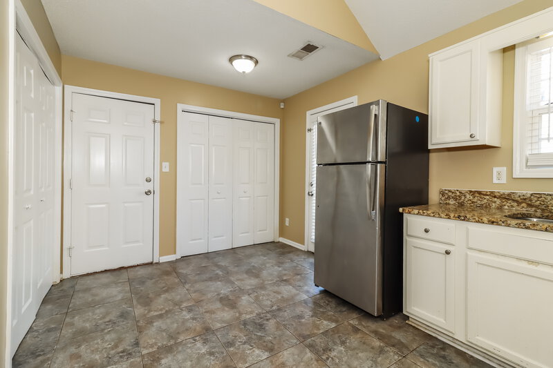 1,500/Mo, 1072 Abington Ct Douglasville, GA 30134 Dining Room View