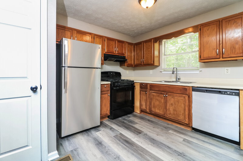 1,655/Mo, 3884 Welham Green Ct Douglasville, GA 30135 Kitchen View 2