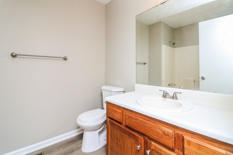 1,655/Mo, 3884 Welham Green Ct Douglasville, GA 30135 Bathroom View