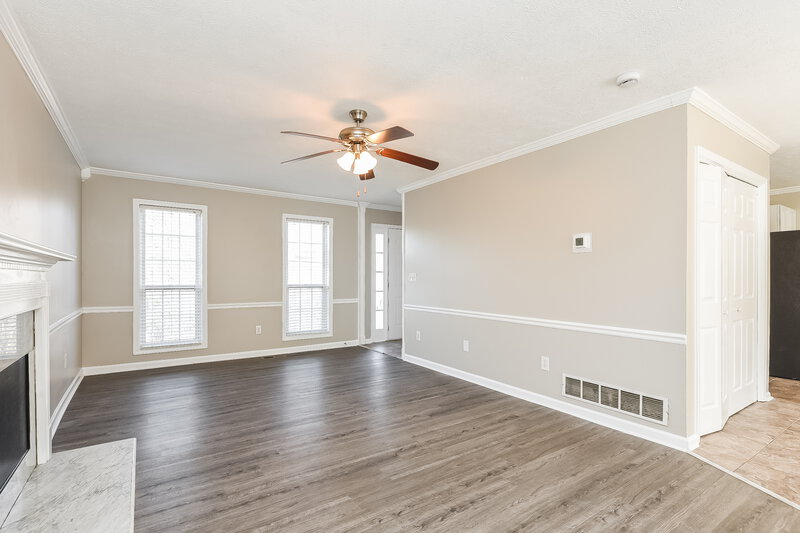 1,885/Mo, 2129 Lindley Ln NW Kennesaw, GA 30144 Living Room View 3
