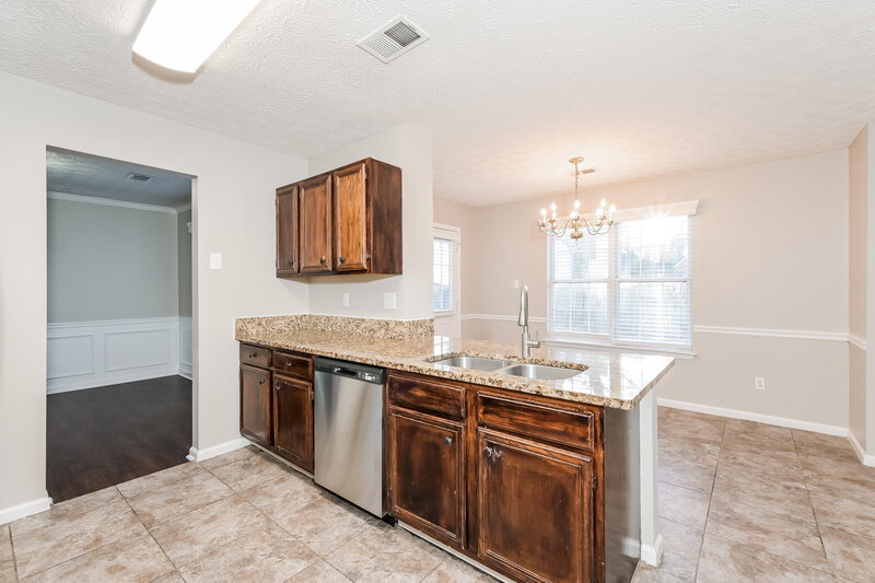 2,175/Mo, 4286 Hathaway Ct NW Kennesaw, GA 30144 Kitchen View