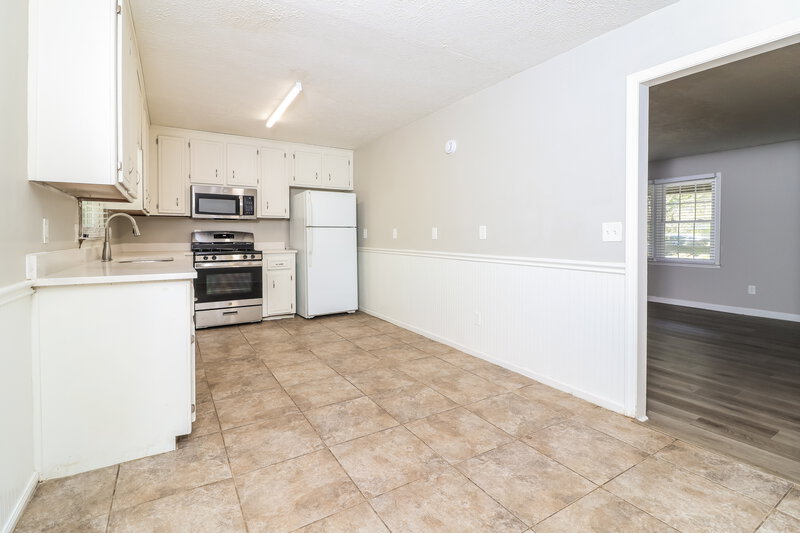 2,040/Mo, 3138 Calumet Circle NW Kennesaw, GA 30152 Dining Room View 2