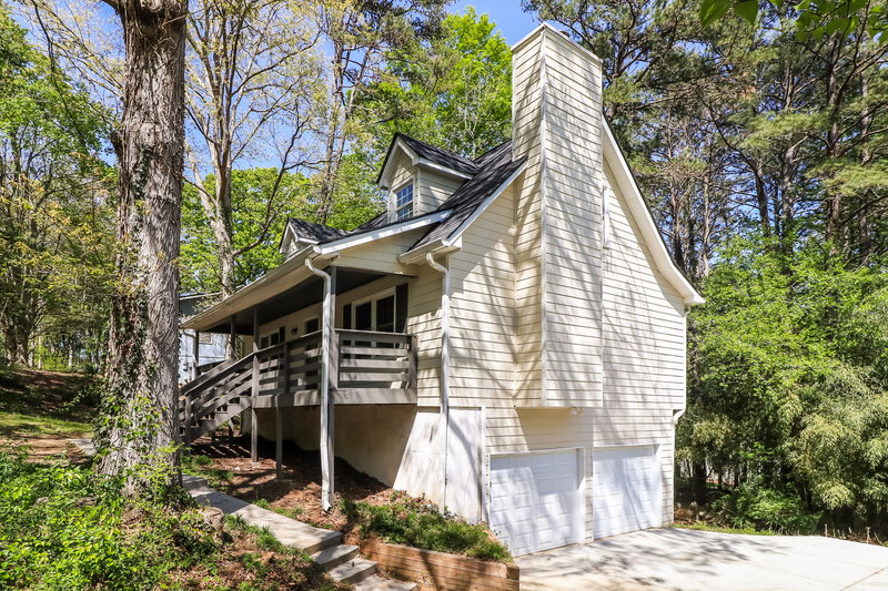 2,040/Mo, 3138 Calumet Circle NW Kennesaw, GA 30152 Side View