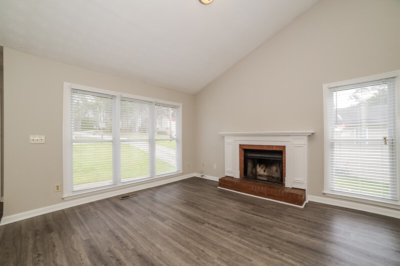 1,920/Mo, 3106 Calumet Circle NW Kennesaw, GA 30152 Living Room View