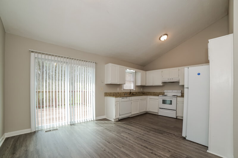 1,920/Mo, 3106 Calumet Circle NW Kennesaw, GA 30152 Dining Room View 2