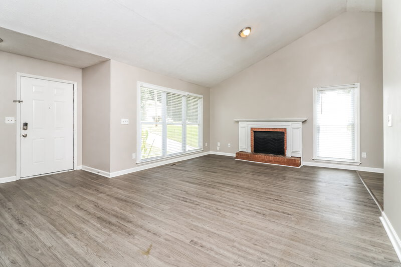 1,945/Mo, 3106 Calumet Circle NW Kennesaw, GA 30152 Living Room View 4