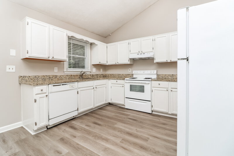 1,945/Mo, 3106 Calumet Circle NW Kennesaw, GA 30152 Kitchen View 2