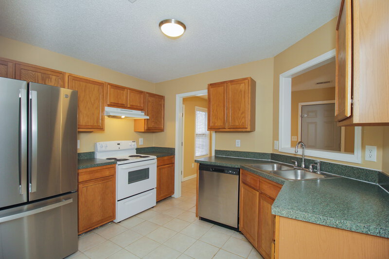 1,435/Mo, 83 Wayfaring Dr Rockmart, GA 30153 Kitchen View 2