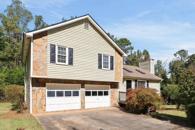 1,755/Mo, 42 Fox Ridge Ct Dallas, GA 30157 Front View