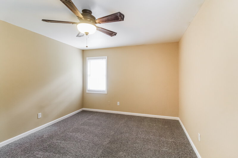 0/Mo, 42 Fox Ridge Ct Dallas, GA 30157 Main Bedroom View