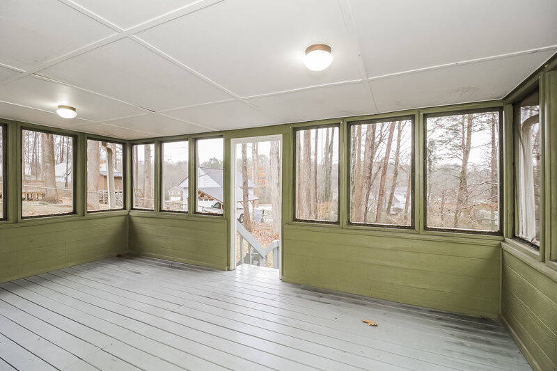 1,875/Mo, 48 Bethany Ct Dallas, GA 30157 Sun Room View