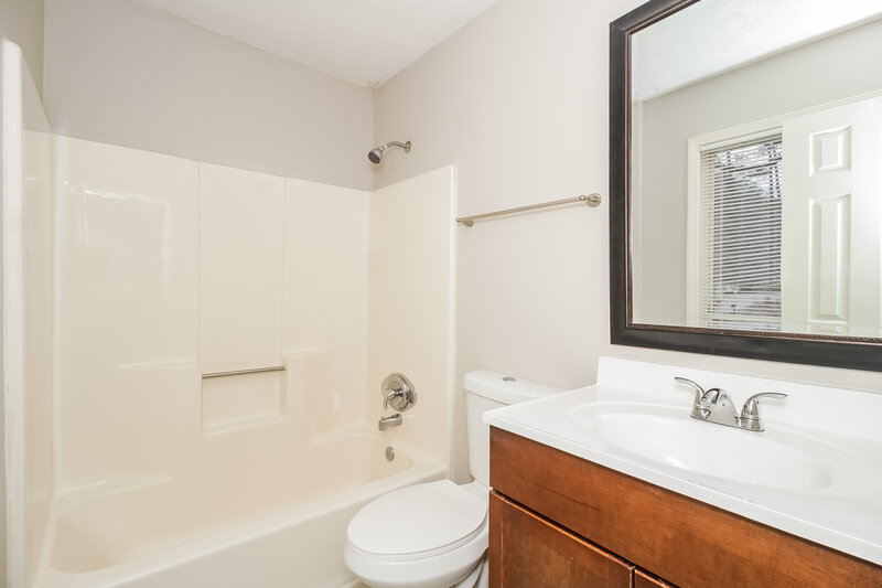 1,875/Mo, 48 Bethany Ct Dallas, GA 30157 Bathroom View