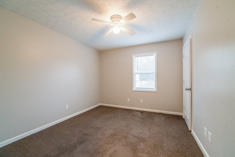1,600/Mo, 303 Fairview Dr Dallas, GA 30157 Bedroom View