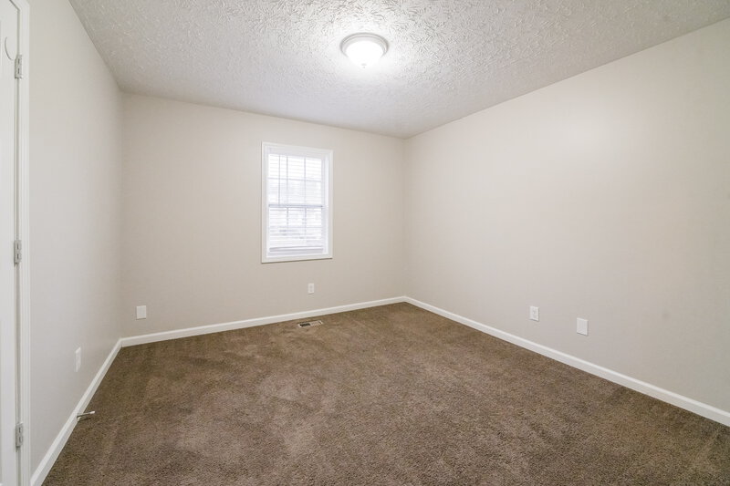 1,600/Mo, 303 Fairview Dr Dallas, GA 30157 Bedroom View 2