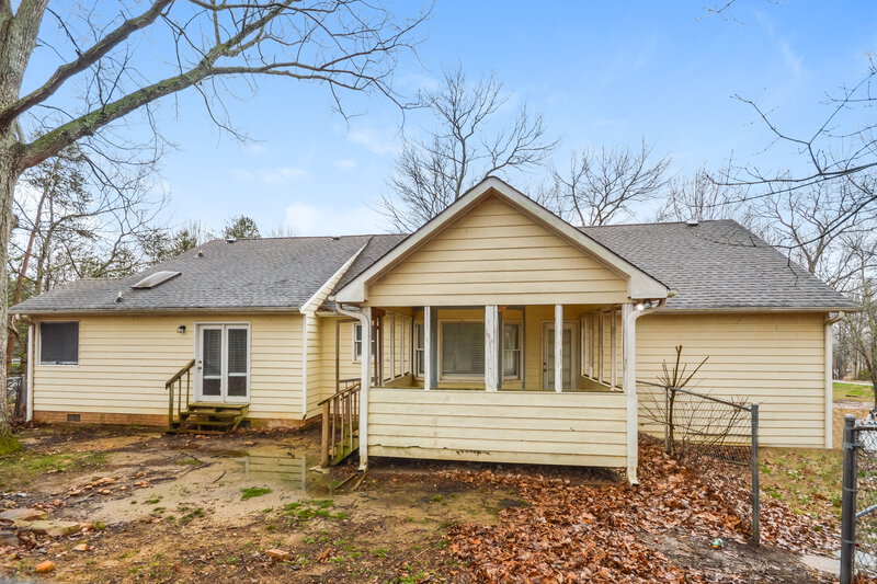 1,675/Mo, 10 Peace Tree Ln NE Rydal, GA 30171 Rear View