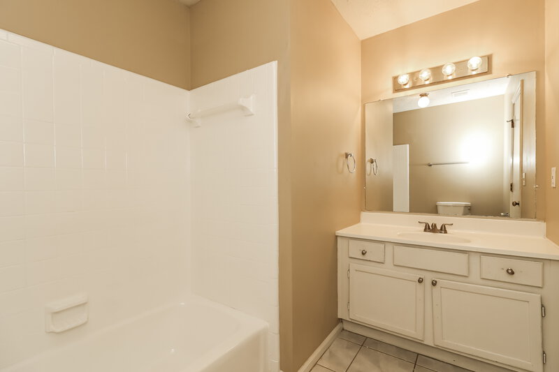 2,030/Mo, 1204 Trout Dr Woodstock, GA 30189 Bathroom View