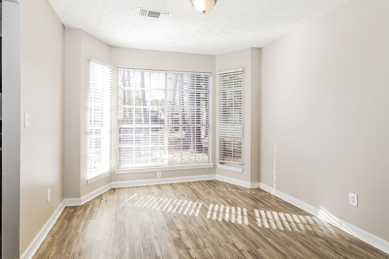 1,610/Mo, 1341 Birdsong Ln Hampton, GA 30228 Dining Room View