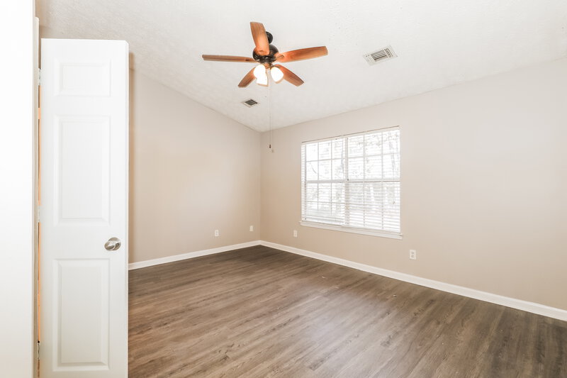 1,610/Mo, 1341 Birdsong Ln Hampton, GA 30228 Main Bedroom View