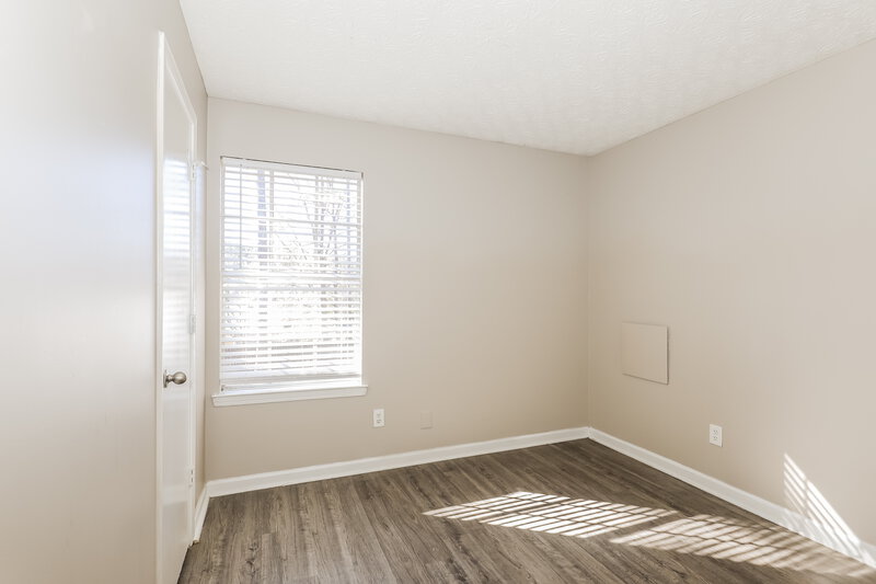 1,610/Mo, 1341 Birdsong Ln Hampton, GA 30228 Bedroom View 3