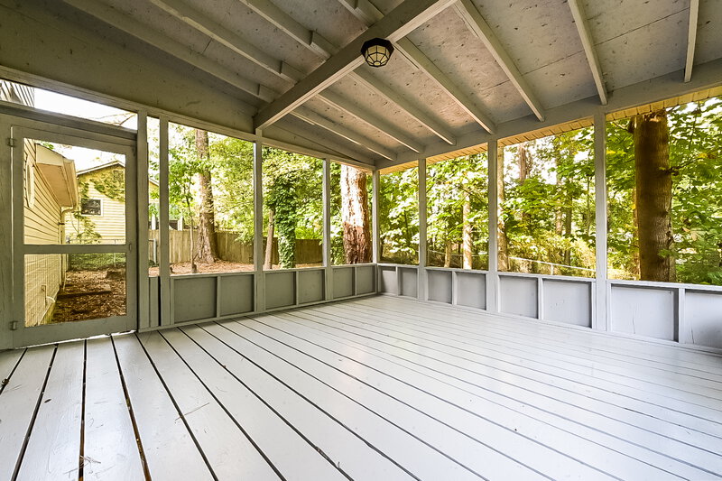 1,680/Mo, 887 Forest Pointe Way Jonesboro, GA 30238 Sun Room View