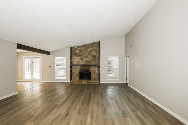 1,640/Mo, 8866 Wellston Ct Jonesboro, GA 30238 Living Room View