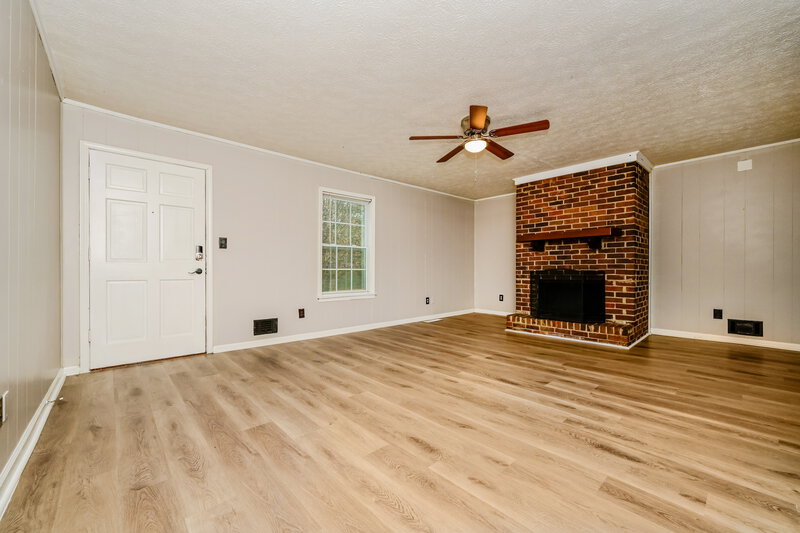 1,690/Mo, 2480 Hwy 155 North McDonough, GA 30252 Misc View