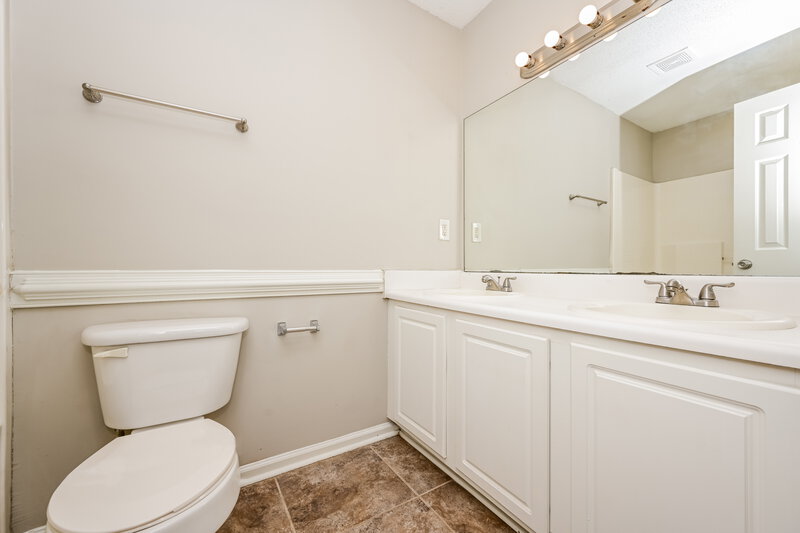 1,895/Mo, 483 Chase Marion Way McDonough, GA 30253 Main Bathroom View