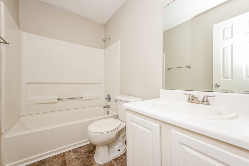 1,895/Mo, 483 Chase Marion Way McDonough, GA 30253 Bathroom View