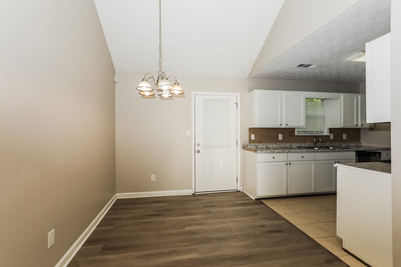1,770/Mo, 50 Wake Rd McDonough, GA 30253 Dining Room View 2