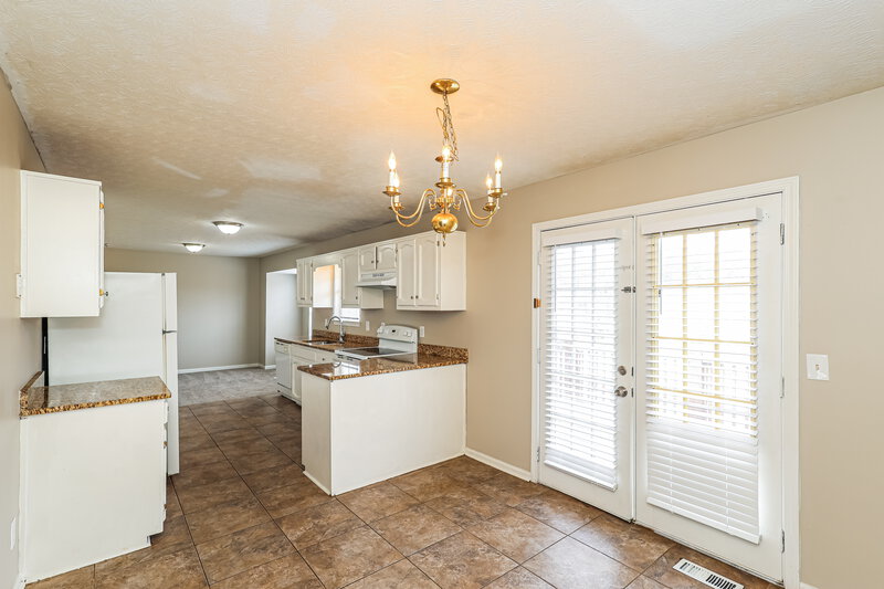 1,750/Mo, 641 Carlton Rd Palmetto, GA 30268 Breakfast Nook View