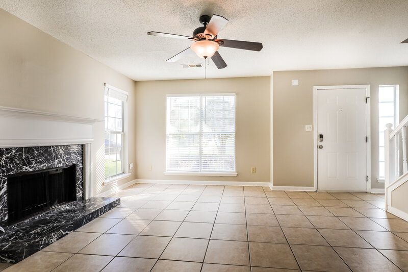 1,830/Mo, 3302 Bells Landing Dr Rex, GA 30273 Living Room View