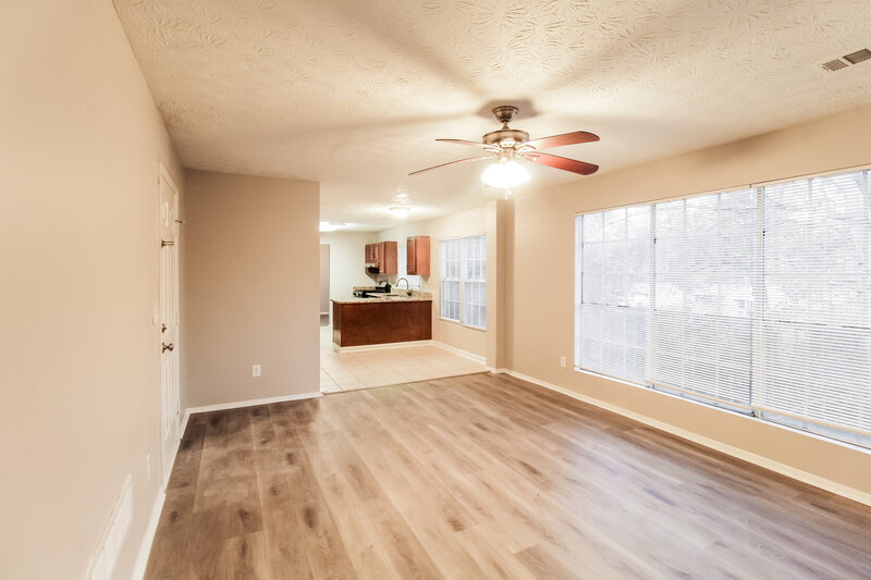 1,800/Mo, 7115 Chestnut Ln Riverdale, GA 30274 Misc View 3