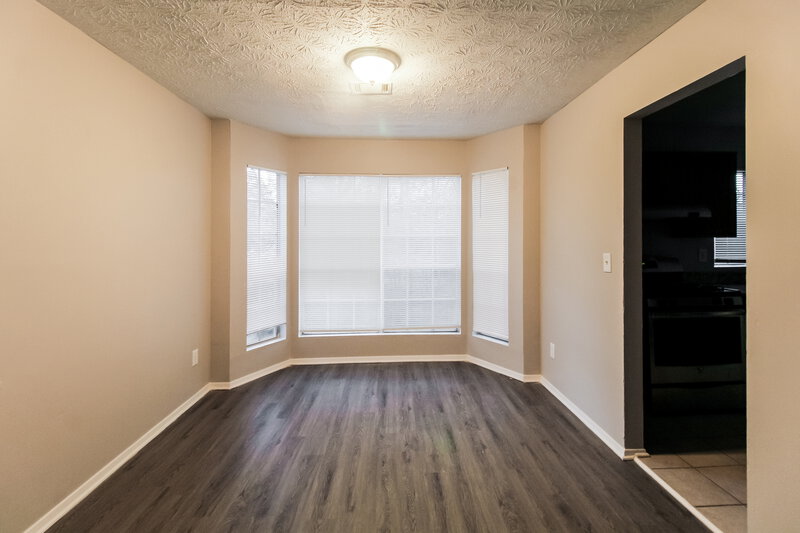 1,800/Mo, 7115 Chestnut Ln Riverdale, GA 30274 Misc View 5