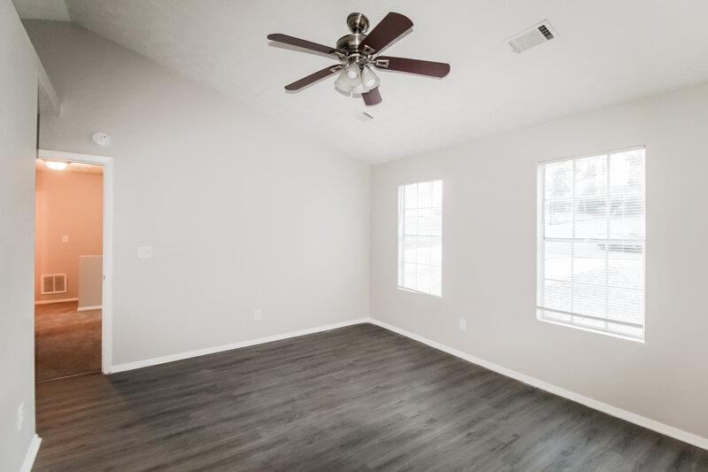 1,800/Mo, 7115 Chestnut Ln Riverdale, GA 30274 Misc View 10