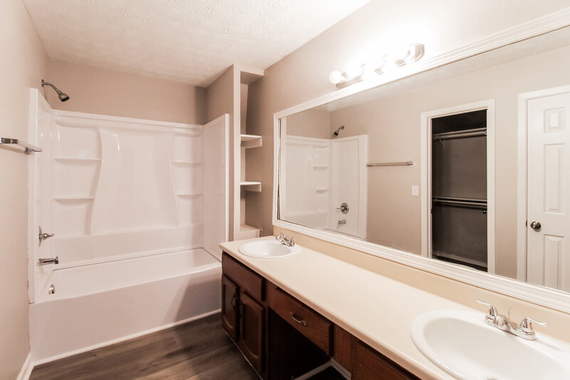 1,800/Mo, 7115 Chestnut Ln Riverdale, GA 30274 Misc View 11