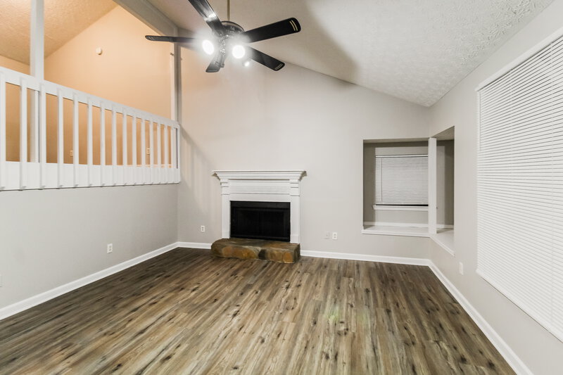 1,995/Mo, 413 Azalea Dr Stockbridge, GA 30281 Living Room View